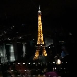 Meet your Posher, Asher